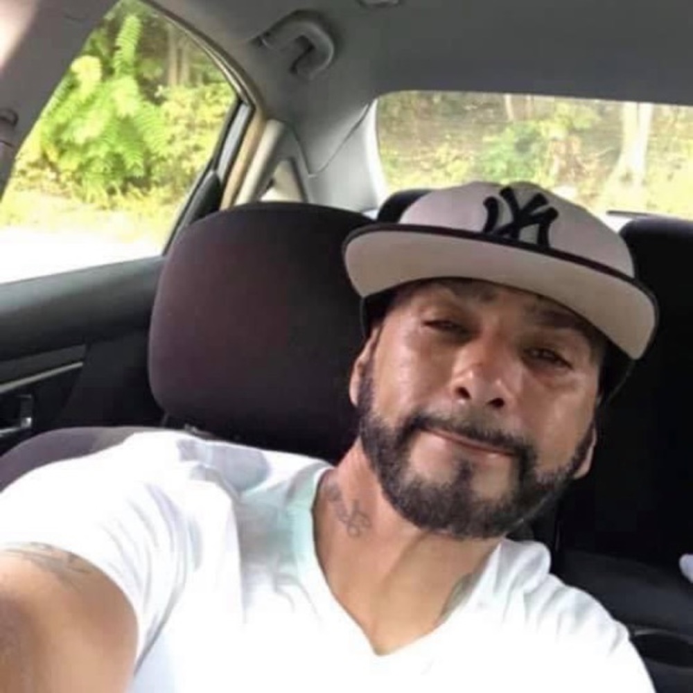 Meet your Posher, Victor